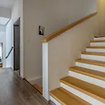 Gorgeous In With Kitchen 別荘 Šišan