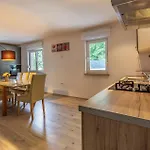 Gorgeous In With Kitchen