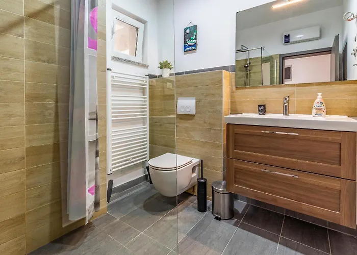 Gorgeous In With Kitchen *