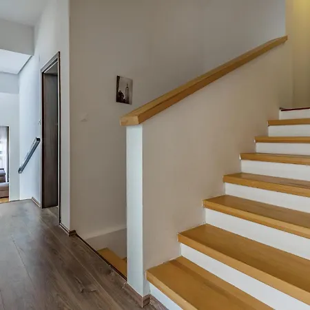 Gorgeous In With Kitchen Σπίτι διακοπών Šišan