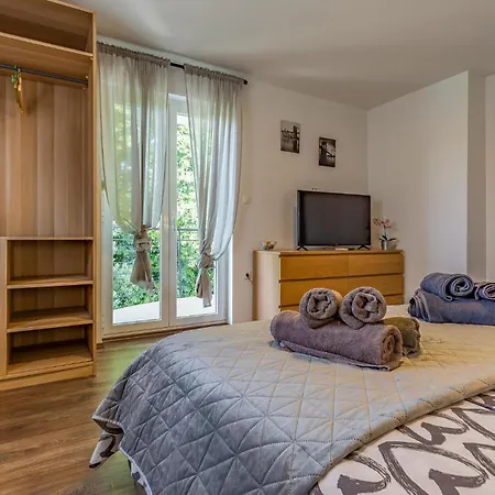 Gorgeous In With Kitchen *