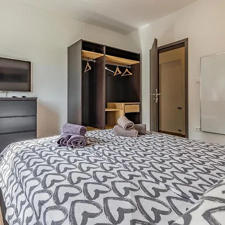 Gorgeous In With Kitchen 度假居 Šišan