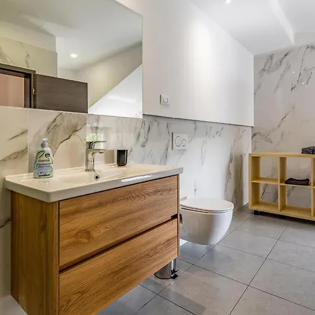 Gorgeous In With Kitchen Šišan