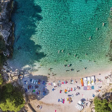 度假居 Gorgeous In With Kitchen