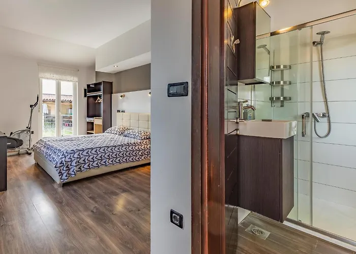 Ferienhaus Gorgeous In With Kitchen Šišan